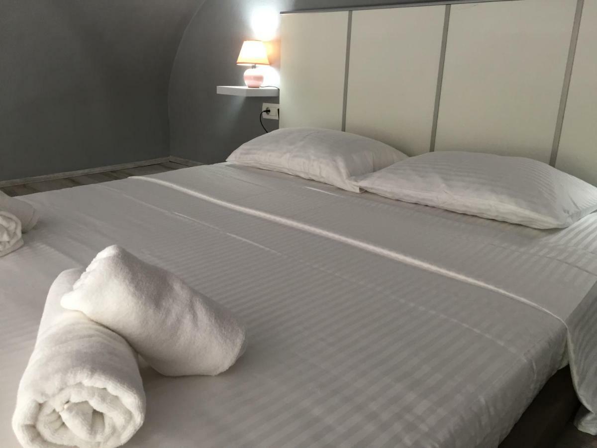 Apartamento Amfora Opatija Exterior foto